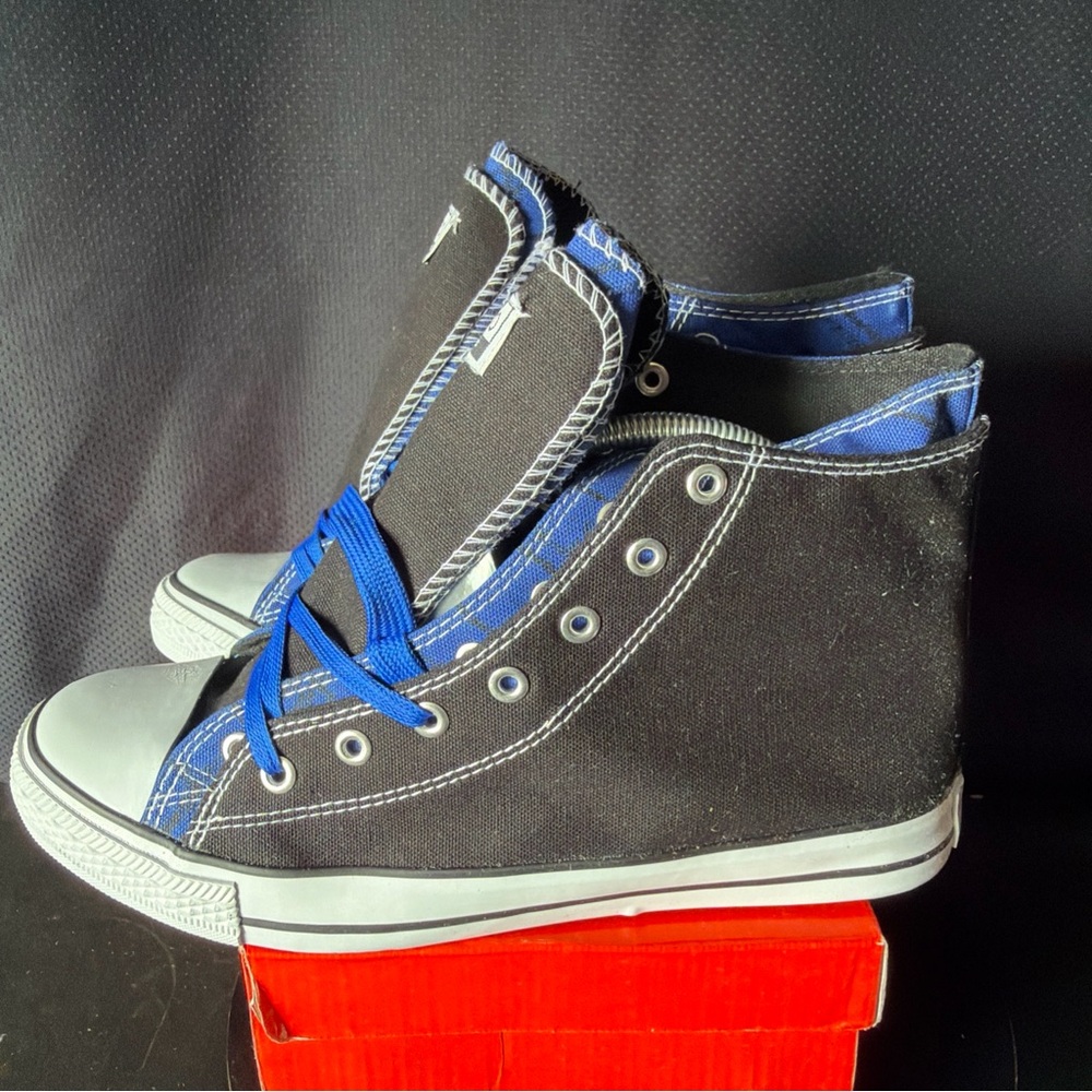 Collection'O Up Fashion Sneaker High Top Black And Blue Women's Size 9